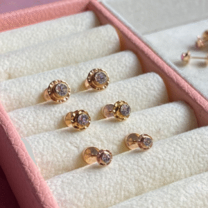 Aros Tip de Oro 14K – Brillante Elegancia en Tres Tamaños (N°1, N°2, N°3)